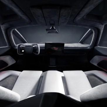 Il motivo per cui Tesla ha presentato un'auto ai limiti dell'inutilizzabile